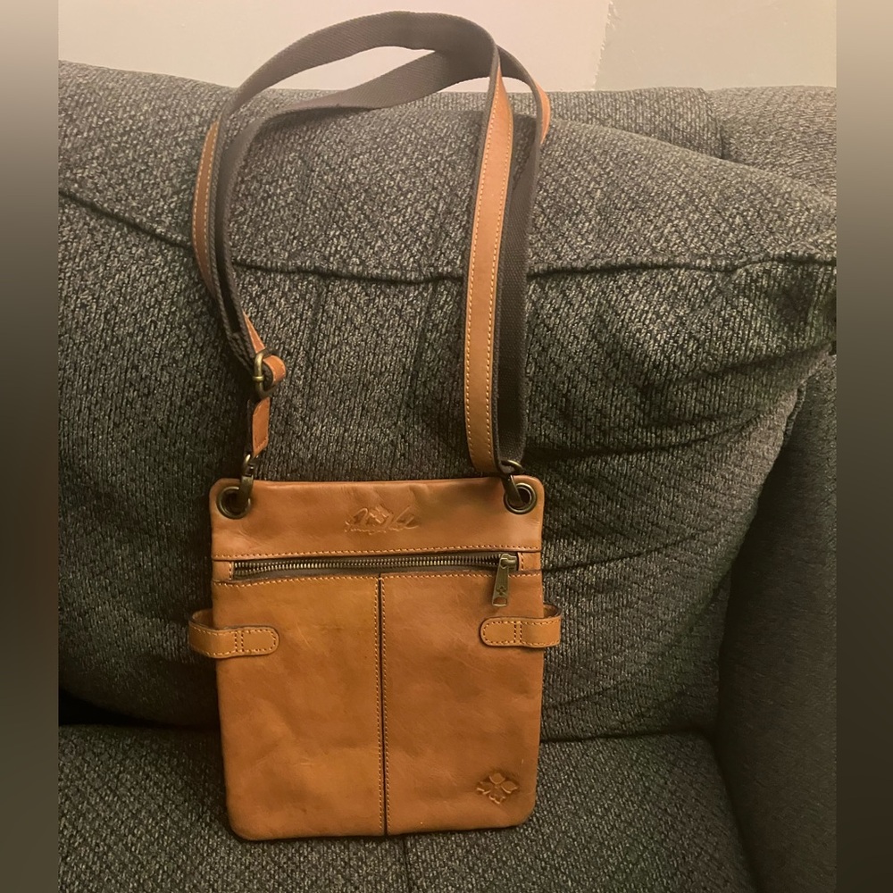 Patricia Nash Francesca Organizer Sling Burnished Tooled multi pocket crossbody